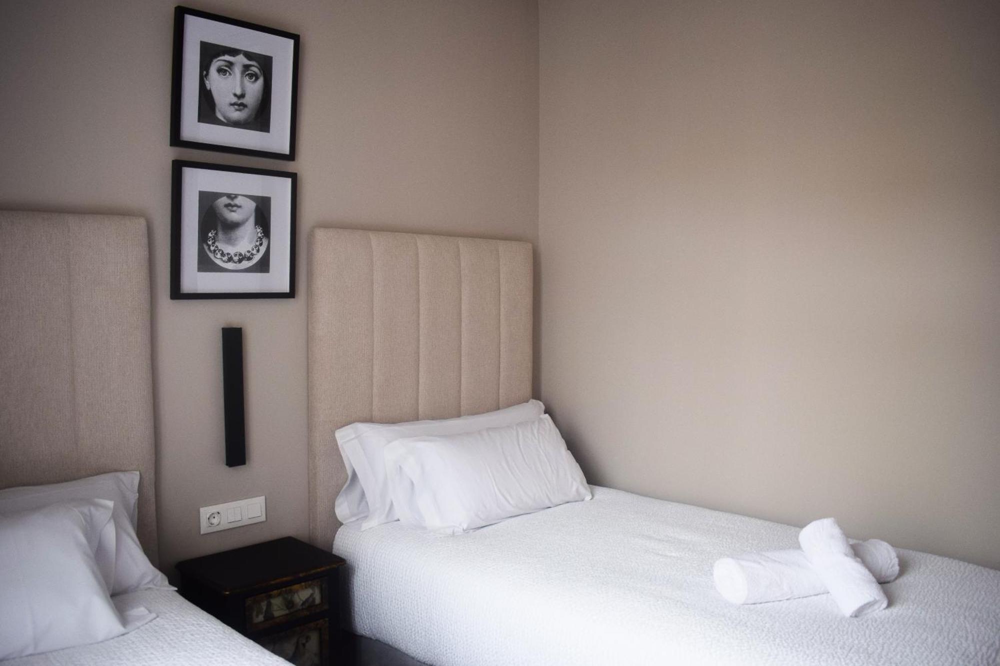 Valencia Apartamentos Goya Kültér fotó